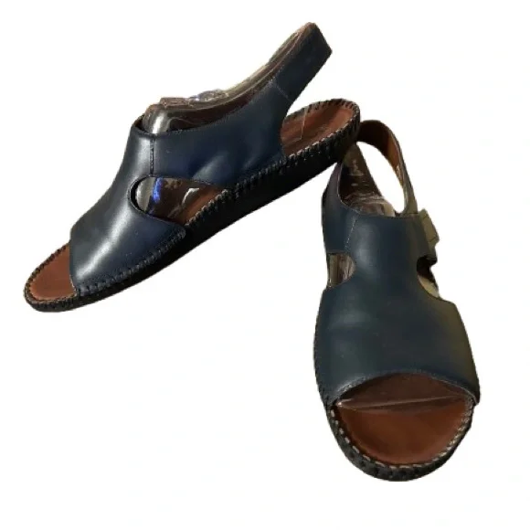 Naturalizer Scout Leather Sandals 8.5 Narrow - Picture 1 of 6